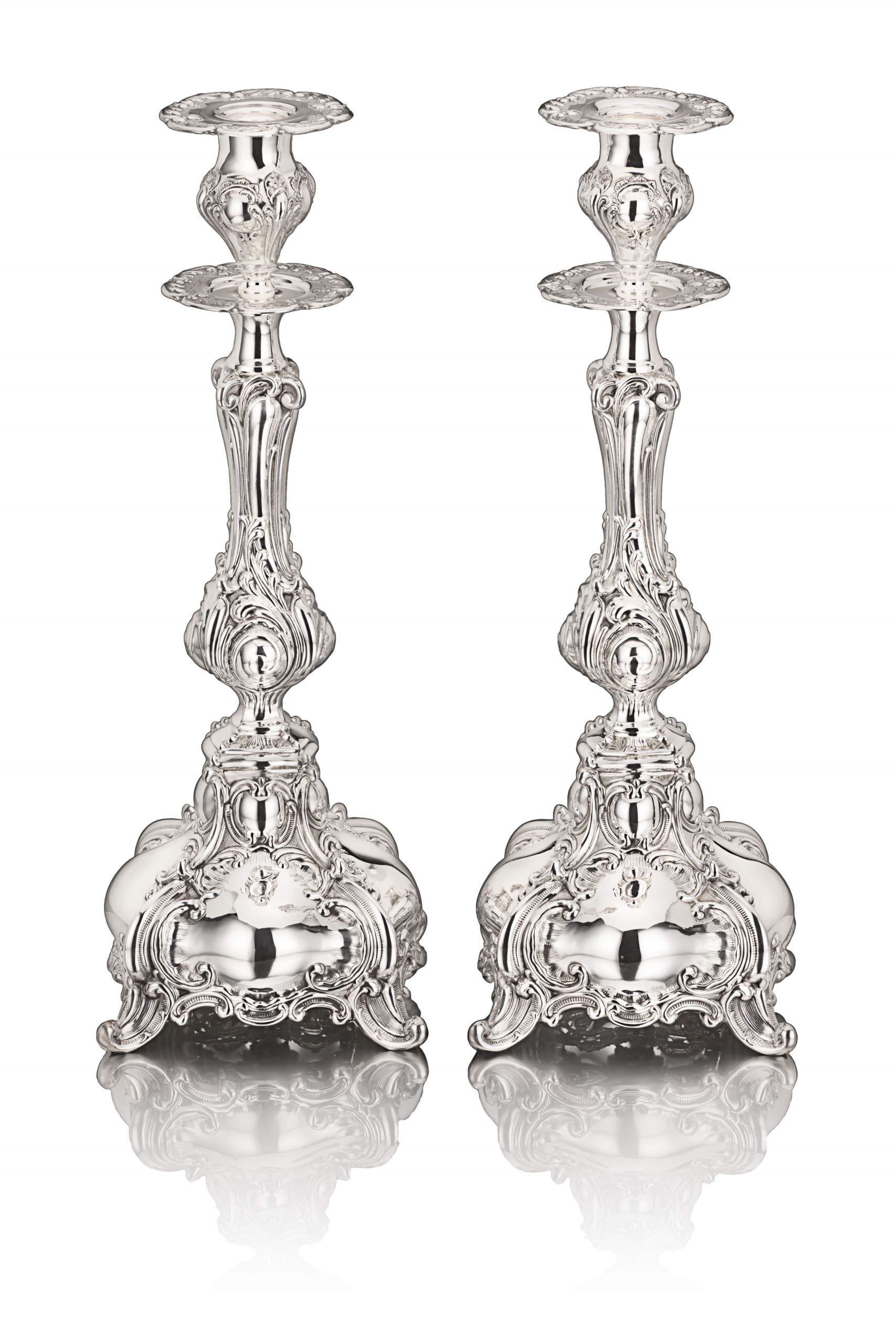 צילום פמוטים ליודאיקה, צילום כלי כסף עם תאורה רכה והדגשת פרטים